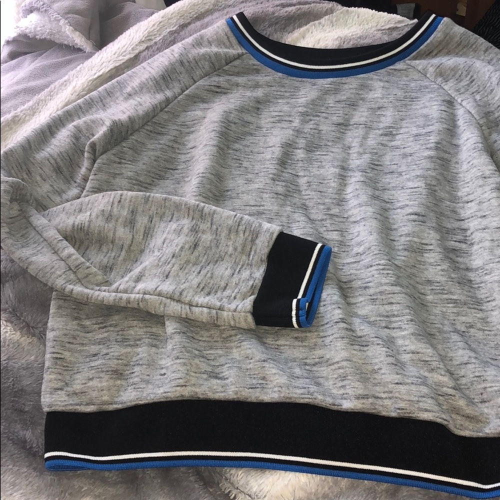 Grey Sweatshirt